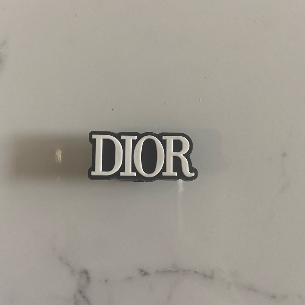 Designer crocs charms (black)